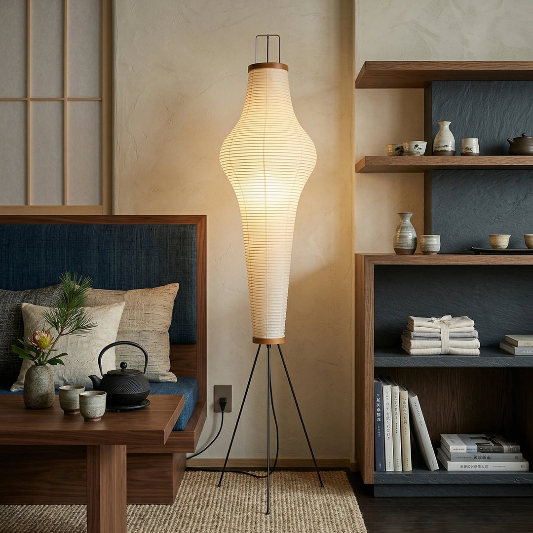 Round_Akari_Paper_Floor_Lamp_in_Workspace_Setup_Woorglamp