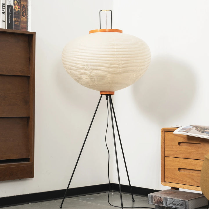 Round_Akari_Paper_Floor_Lamp_in_Warm_Tone_Wall_Space_Woorglamp