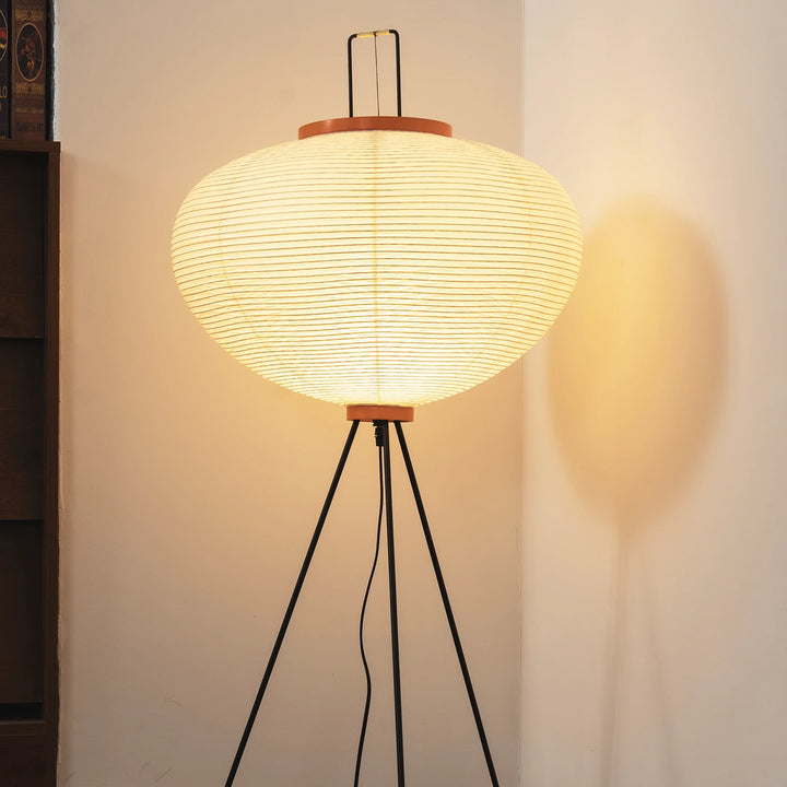 Akari_Paper_Floor_Lamp_Detail_Accessory_Close-Up_Woorglamp