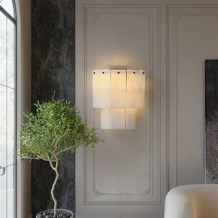 Eichholtz blason wall lamp