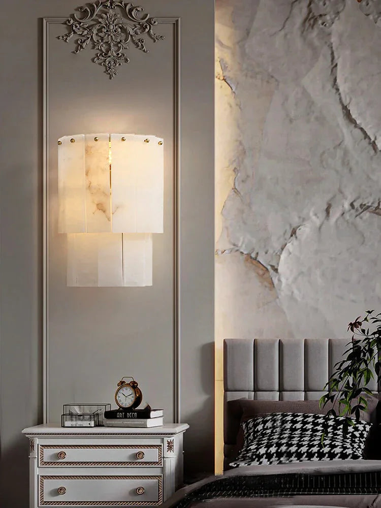 Eichholtz blason wall lamp