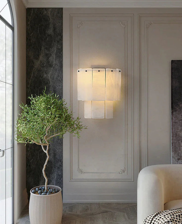 Eichholtz blason wall lamp