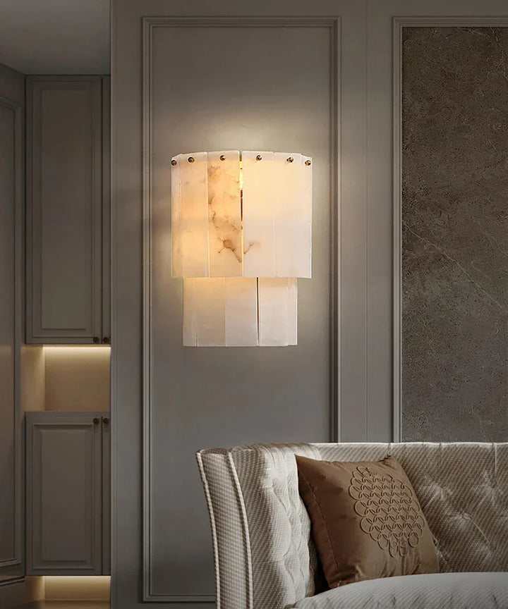 Eichholtz blason wall lamp