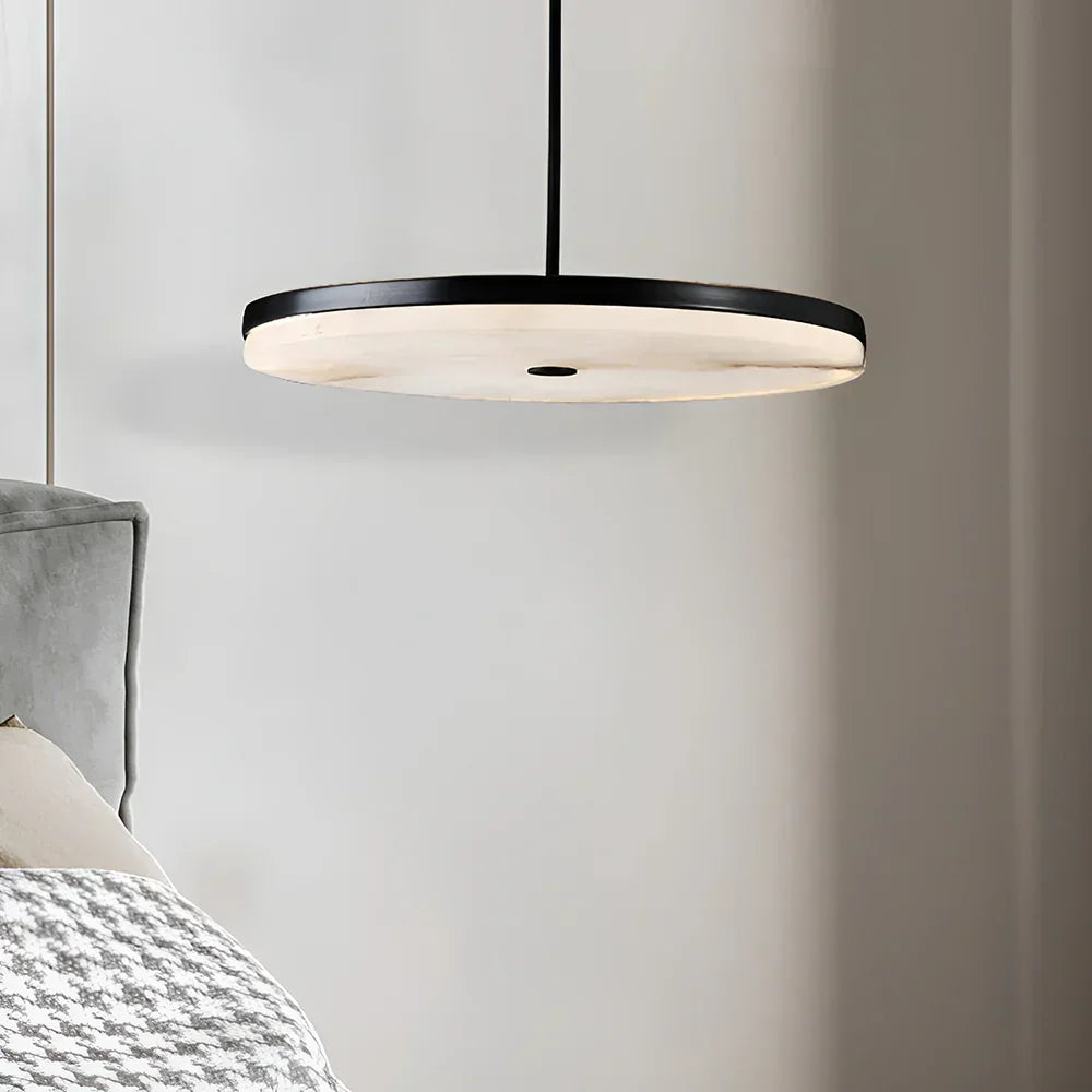 Manhattan Alabaster Pendant Light - view 3 | Woorglamp