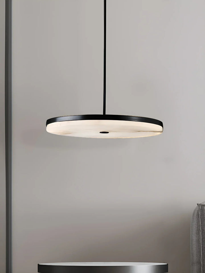 Manhattan Alabaster Pendant Light - view 4 | Woorglamp