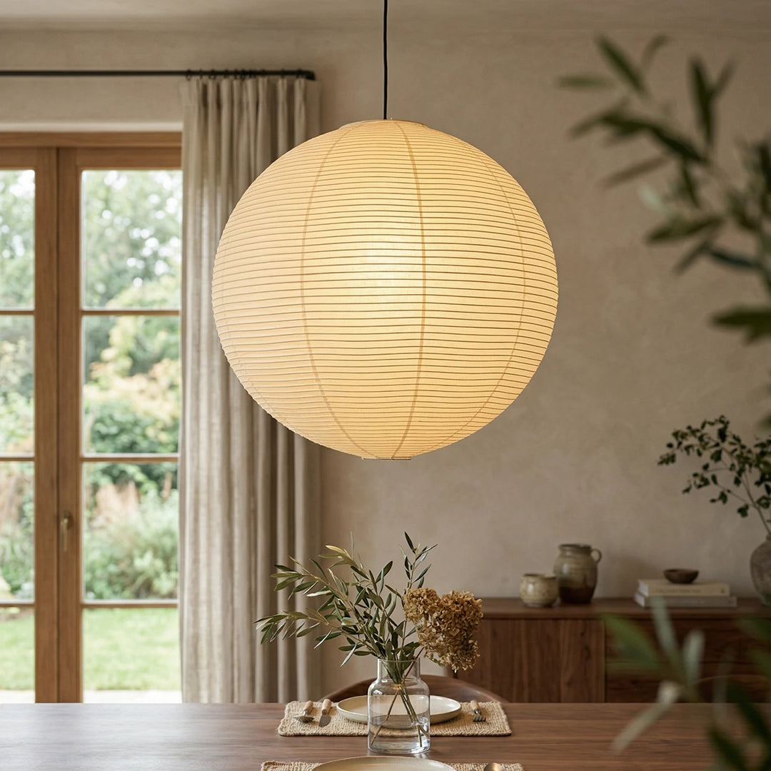 Round_Washi_Paper_Pendant_Light_in_Country_Style_Dining_Room_Woorglamp