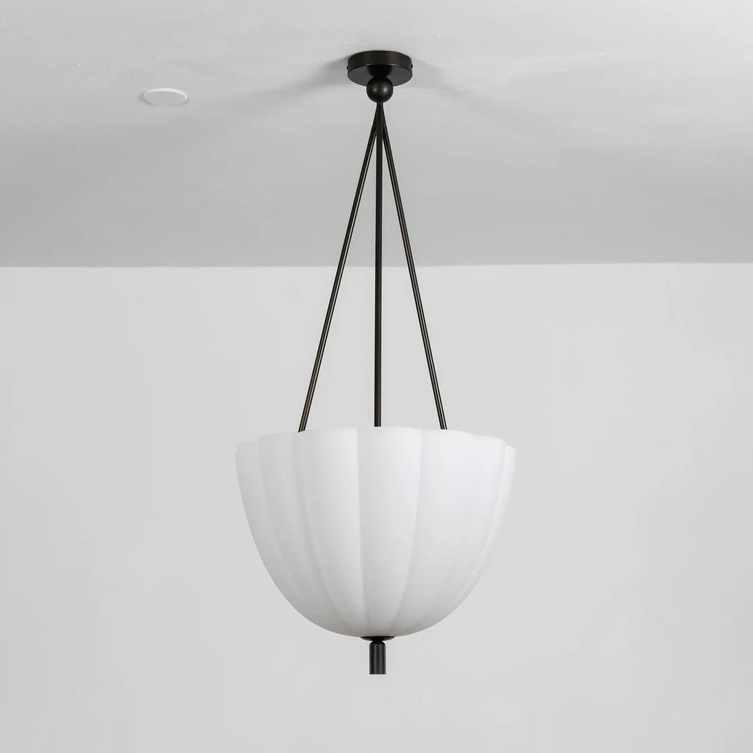 Fluted Glass Volare Scalloped Pendant Lamp