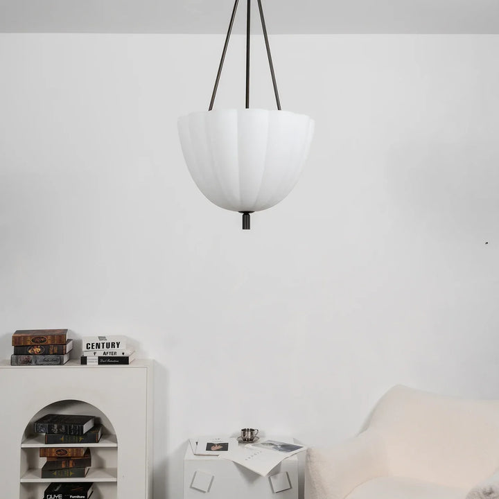 Fluted Glass Volare Scalloped Pendant Lamp
