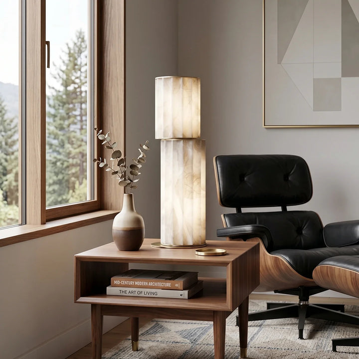 Padana Alabaster Table Lamp - view 2 | Woorglamp