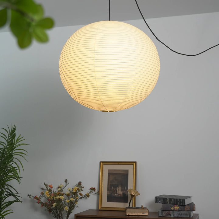 Round_Washi_Paper_Pendant_Light_in_Minimalist_White_Space_Woorglamp
